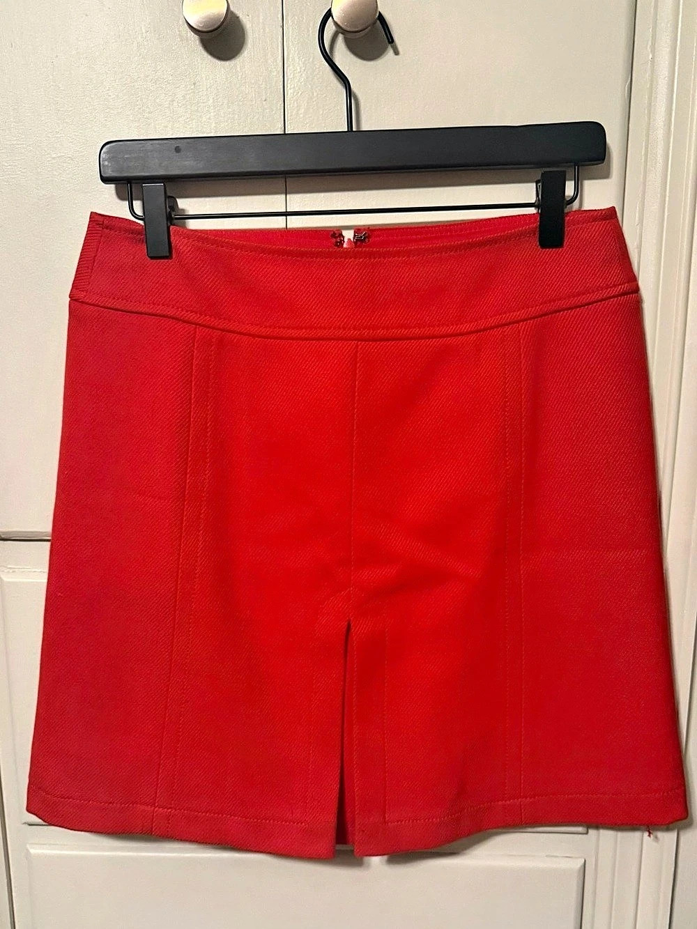 LOFT A-Line, Split Front1 Mini Skirt in Red Size 4 Like New